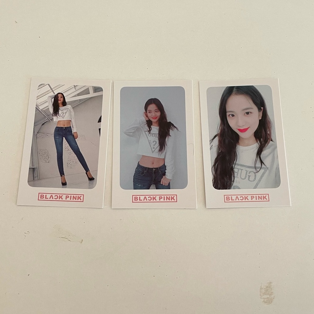 3 Blackpink Jisoo photo cards - Picture 1 of 1